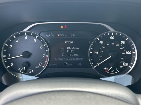Used 2025 Nissan Frontier SV RWD image 26