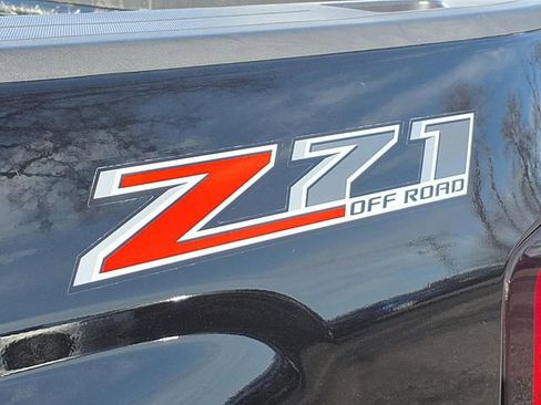 Certified 2017 Chevrolet Silverado 1500 LT w/ All Star Edition image 29