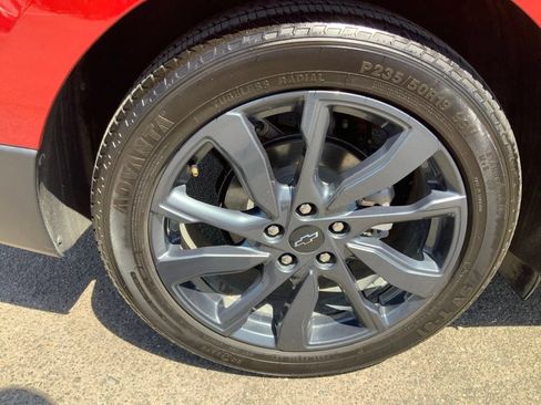 Used 2024 Chevrolet Equinox RS FWD image 11