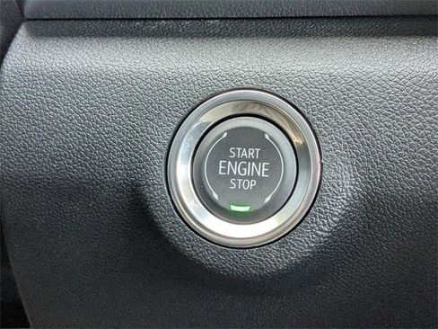 New 2026 GMC Terrain Denali w/ LPO, Floor Liner Package image 34