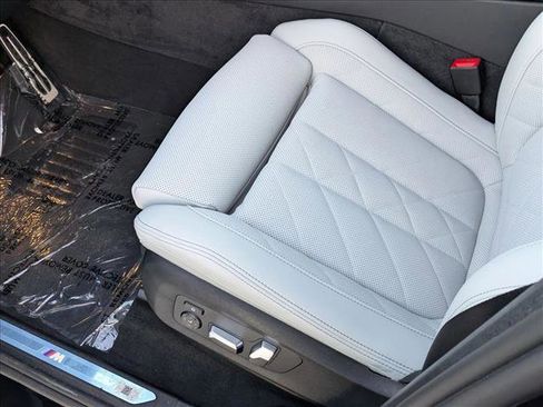 New 2026 BMW X6 xDrive40i w/ Premium Package image 4