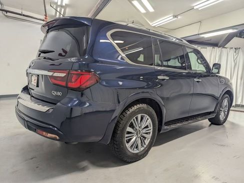 Used 2024 INFINITI QX80 Luxe image 3