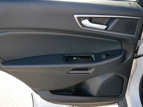 Used 2017 Ford Edge SEL w/ Canadian Touring Package image 14