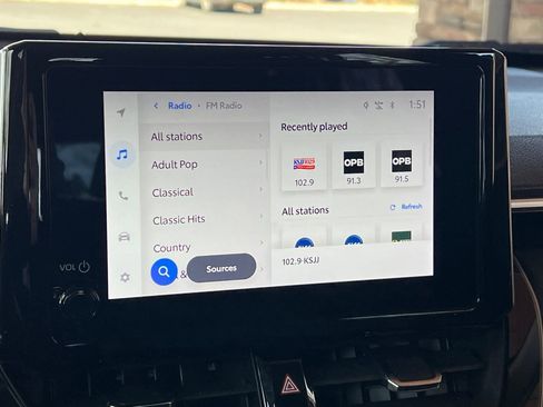 Used 2024 Toyota Corolla Cross XLE image 18