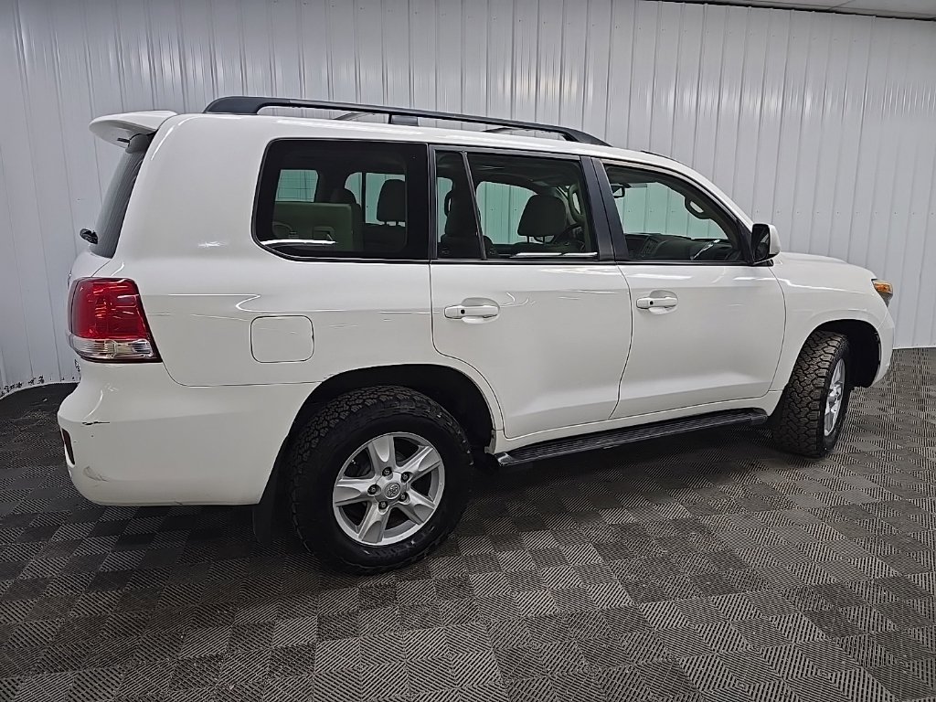 Used 2008 Toyota Land Cruiser w/ Upgrade Pkg AWD/4WD image 3
