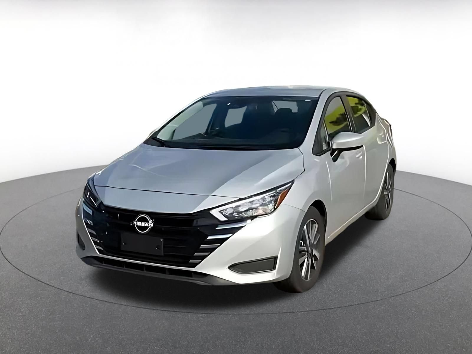 Used 2025 Nissan Versa SV FWD image 6