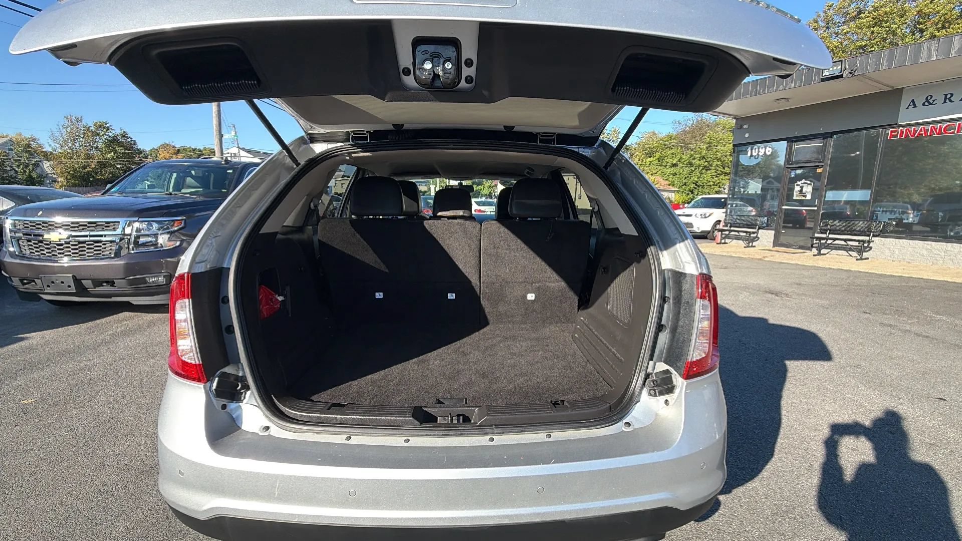 Used 2013 Ford Edge Limited FWD image 19