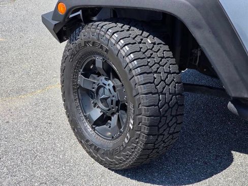 Used 2015 Jeep Wrangler Sport w/ Quick Order Package 24S AWD/4WD image 27