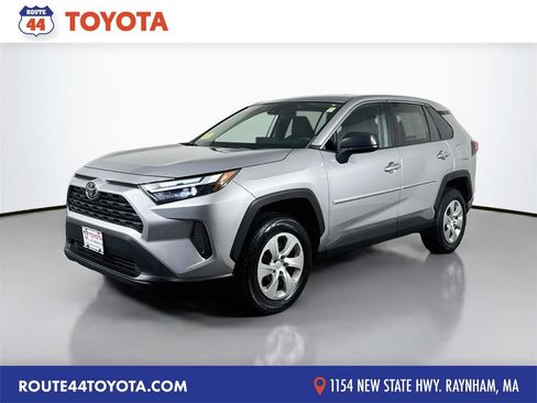 Used 2023 Toyota RAV4 LE AWD/4WD image 1