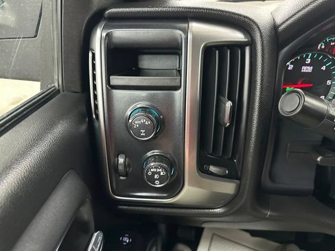 Used 2017 Chevrolet Silverado 1500 LT w/ All Star Edition AWD/4WD image 45