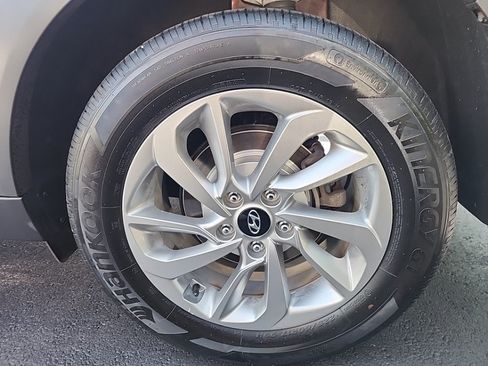 Used 2018 Hyundai Tucson SEL AWD/4WD image 14