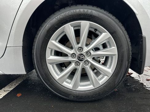 New 2026 Toyota Corolla XLE image 28