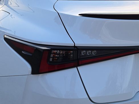 Used 2023 Lexus IS 350 F Sport image 10