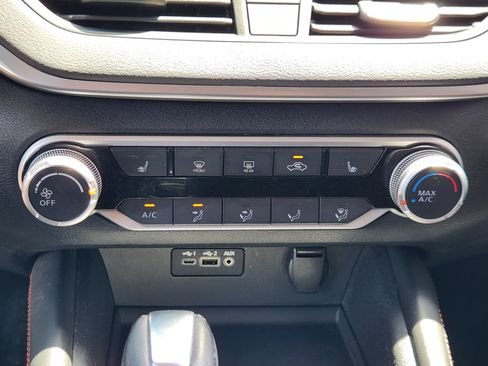 Used 2019 Nissan Altima 2.5 SR w/ SR Premium Package FWD image 21