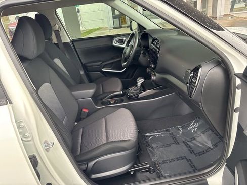 Used 2024 Kia Soul S image 34