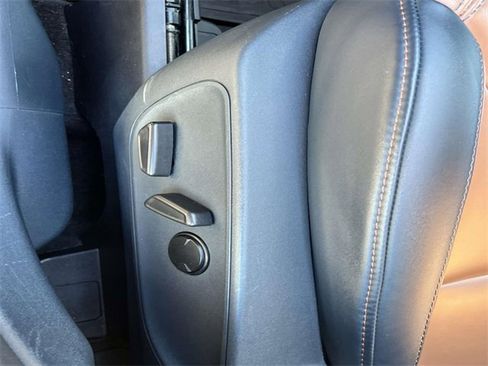 Used 2022 Ford Maverick Lariat w/ Equipment Group 500A Standard image 27