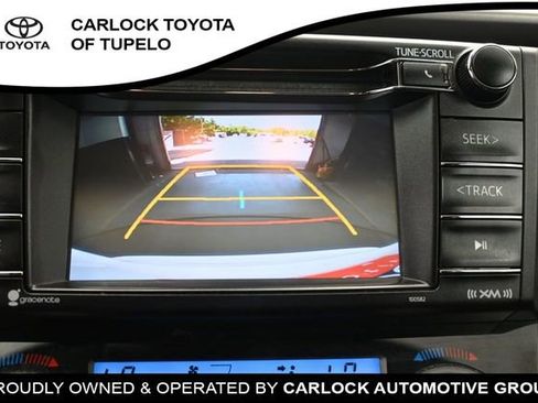 Used 2018 Toyota RAV4 XLE w/ Plus Extra Value Package FWD image 12