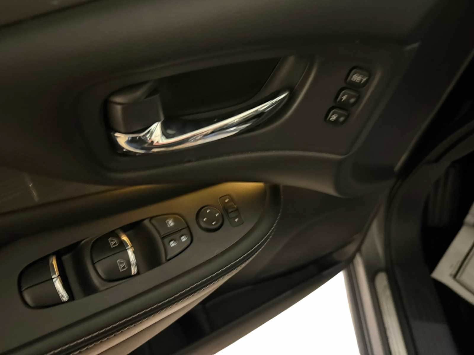 Used 2018 Nissan Murano SL AWD/4WD image 21