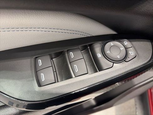 New 2026 Chevrolet Trax LT w/ Driver Confidence Package FWD image 9