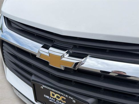 Used 2022 Chevrolet Blazer LT AWD/4WD image 9