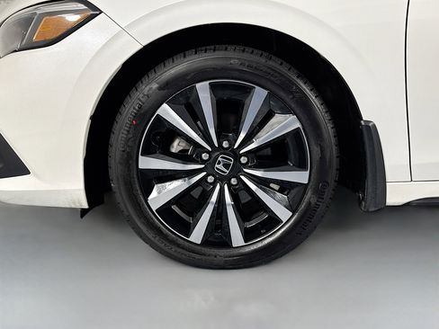 Certified 2024 Honda Civic EX-L image 30
