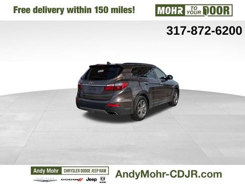 Used 2014 Hyundai Santa Fe GLS image 7