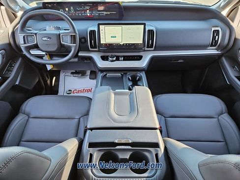 New 2025 Ford Expedition Max Active AWD/4WD image 9