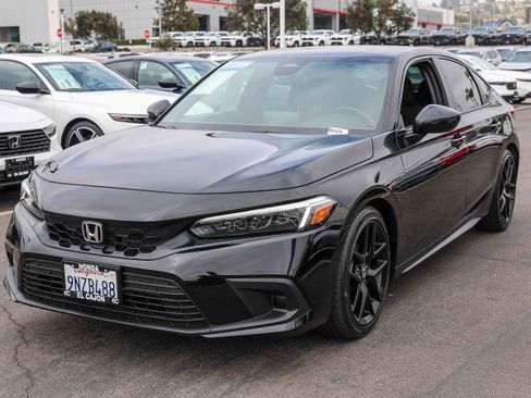 Certified 2024 Honda Civic Sport image 18