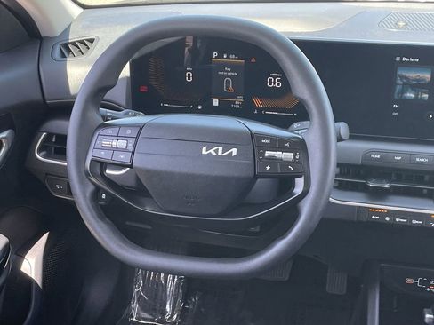 Certified 2025 Kia K4 FWD image 13