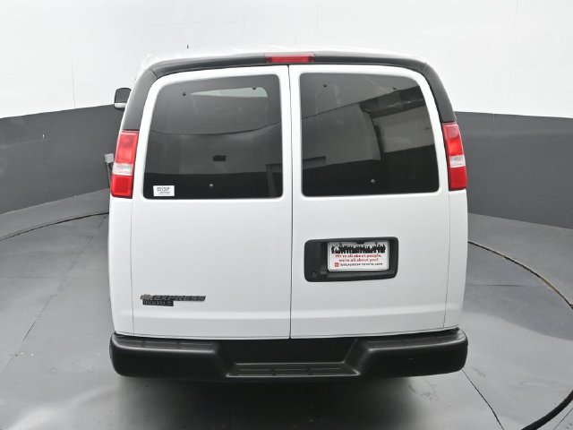 Used 2022 Chevrolet Express 2500 LS w/ Driver Convenience Package RWD image 24