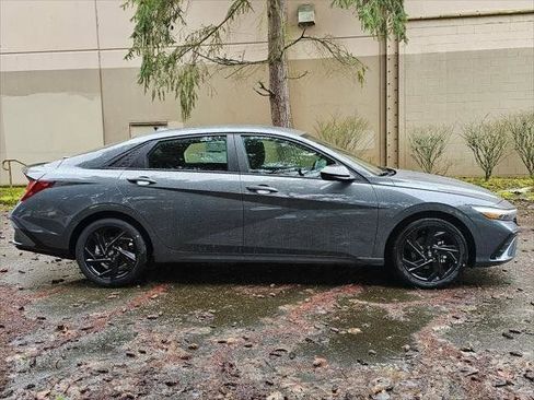 New 2026 Hyundai Elantra Sport FWD image 8