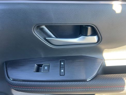 New 2026 Nissan Kicks SR w/ Cold Weather Package AWD/4WD image 33