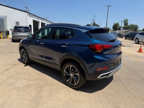 Used 2021 Buick Encore GX Select FWD image 28