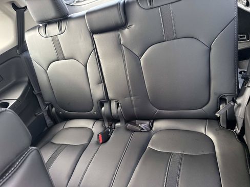 Certified 2025 Honda Pilot EX-L image 15