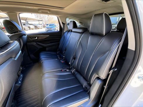 Used 2024 Acura MDX SH-AWD w/ Advance Package image 19