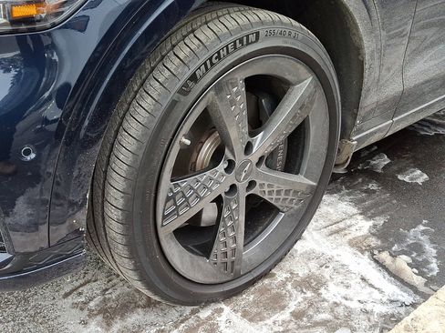 Used 2023 Genesis GV70 2.5T w/ Sport Prestige Package image 6