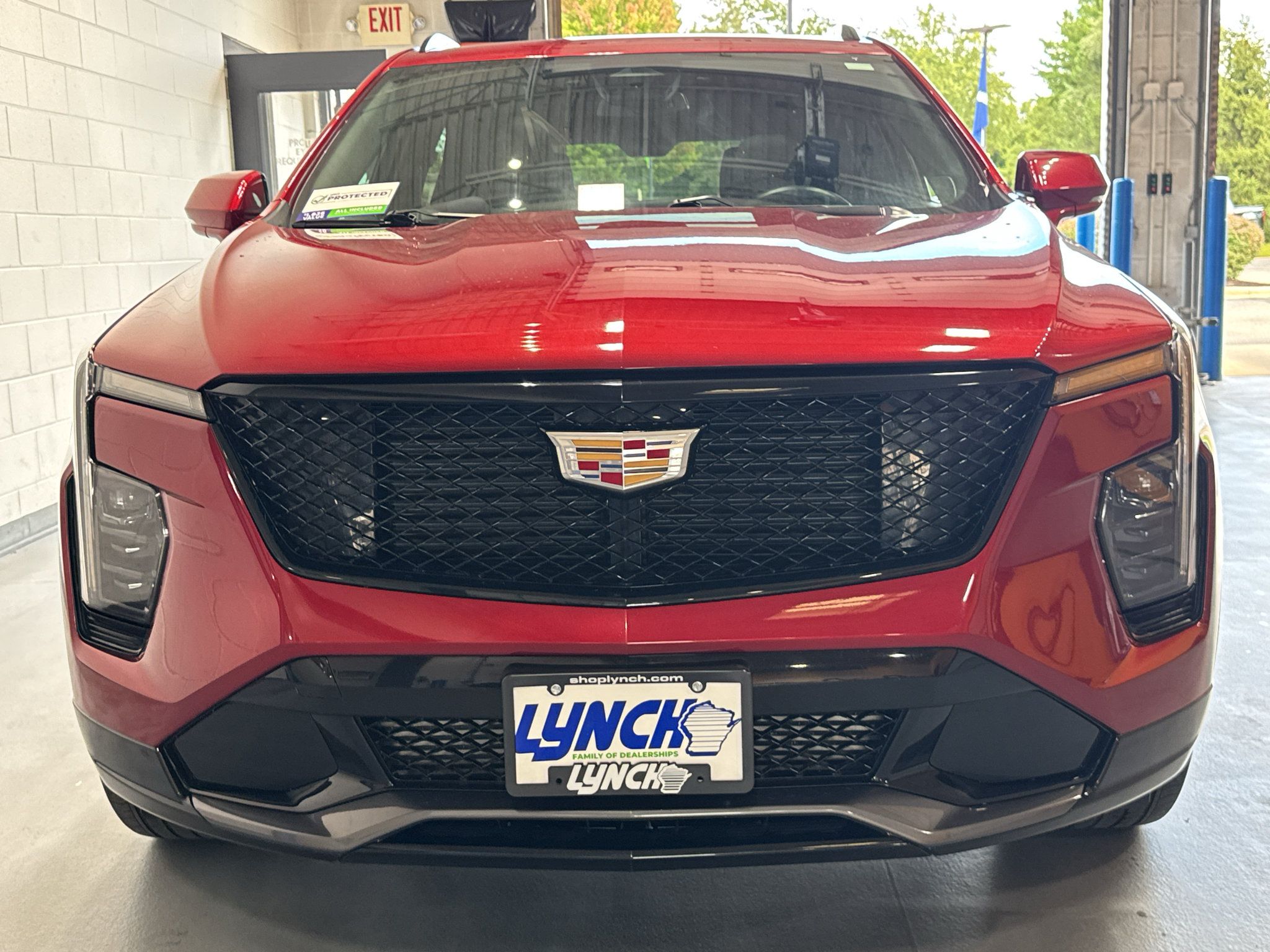 Used 2024 Cadillac XT4 Sport w/ LPO, Floor Liner Package AWD/4WD image 8