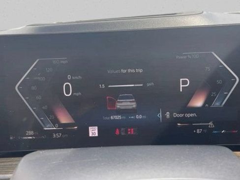 Used 2023 BMW X7 xDrive40i AWD/4WD image 23