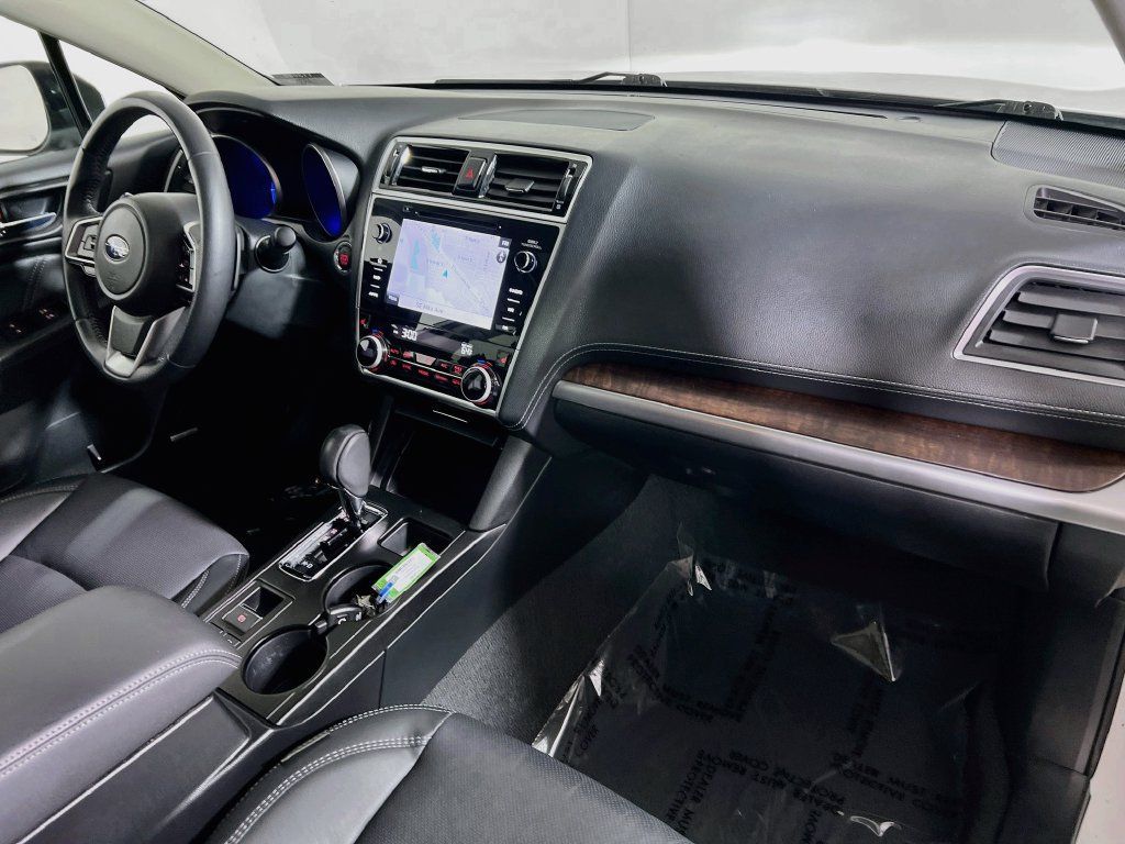 Used 2019 Subaru Outback 2.5i Limited AWD/4WD image 28