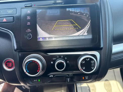 Used 2018 Honda Fit EX image 19