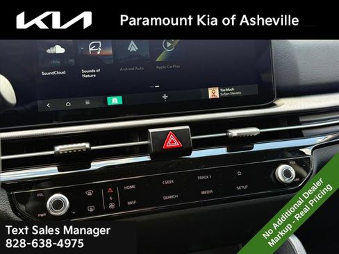 New 2026 Kia Sportage LX w/ LX Convenience Package AWD/4WD image 12