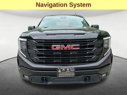 Used 2024 GMC Sierra 1500 Elevation w/ X31 Off-Road Package AWD/4WD image 4