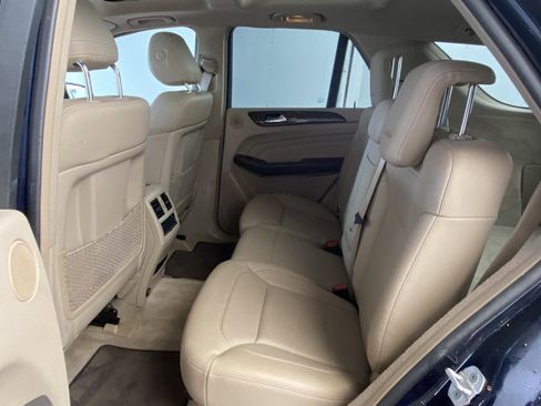 Used 2015 Mercedes-Benz ML 350 4MATIC image 19