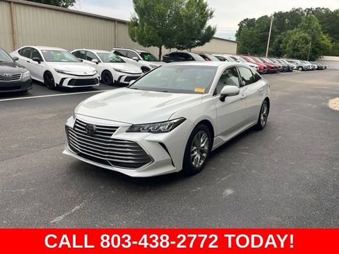 Used 2021 Toyota Avalon XLE w/ Carpet Mat Package (TMS) FWD image 36