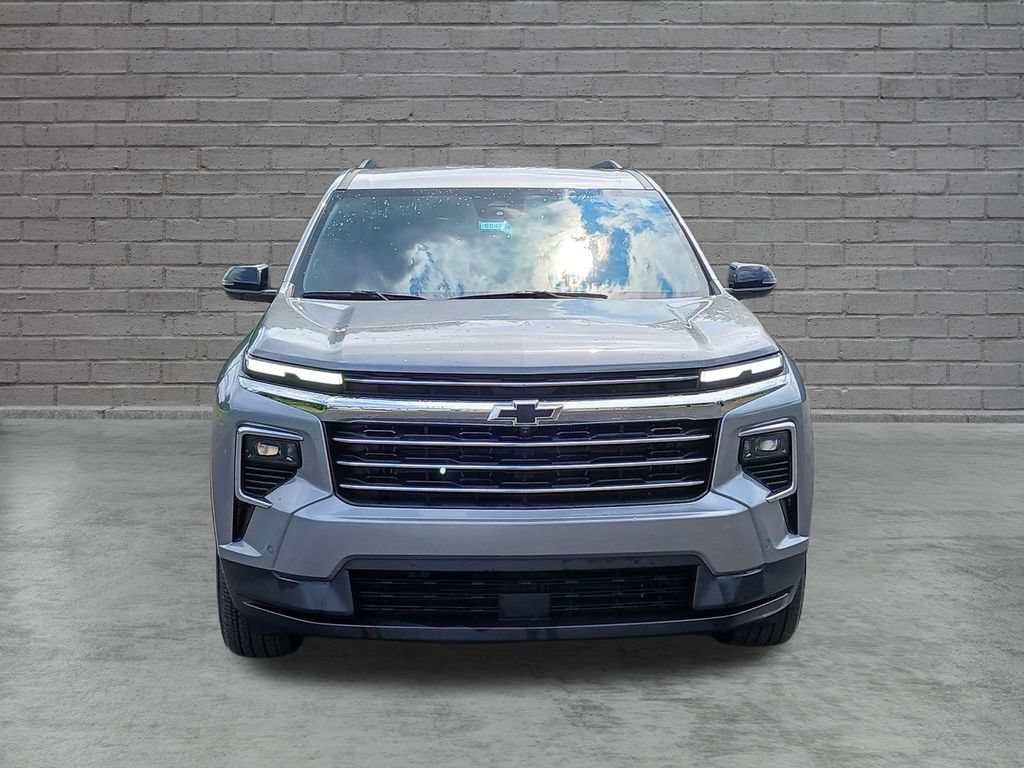 Certified 2025 Chevrolet Traverse LT w/ Enhanced Driving Package FWD image 6