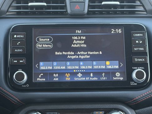 New 2025 Nissan Versa SR w/ Trunk Package FWD image 27