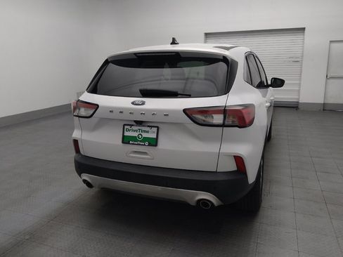 Used 2020 Ford Escape SE FWD image 7