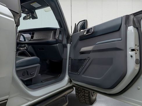 Used 2021 Ford Bronco First Edition image 31