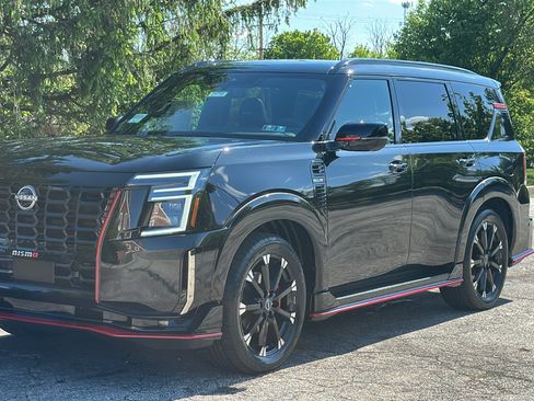 New 2026 Nissan Armada NISMO AWD/4WD image 2