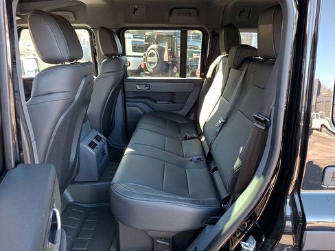 New 2025 INEOS Grenadier image 7